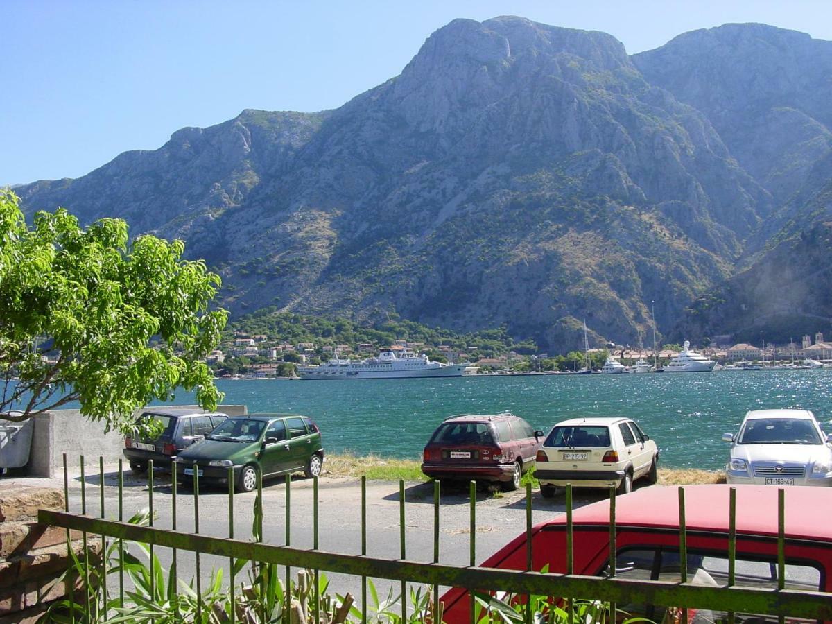Apartment Mimosa Κότορ Εξωτερικό φωτογραφία